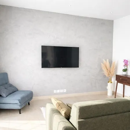 Apparemment Cosy Avec Balcon Plein Centre De - Carla Apartamento *