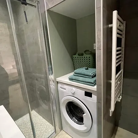 Apparemment Cosy Avec Balcon Plein Centre De - Carla 아파트 칸느